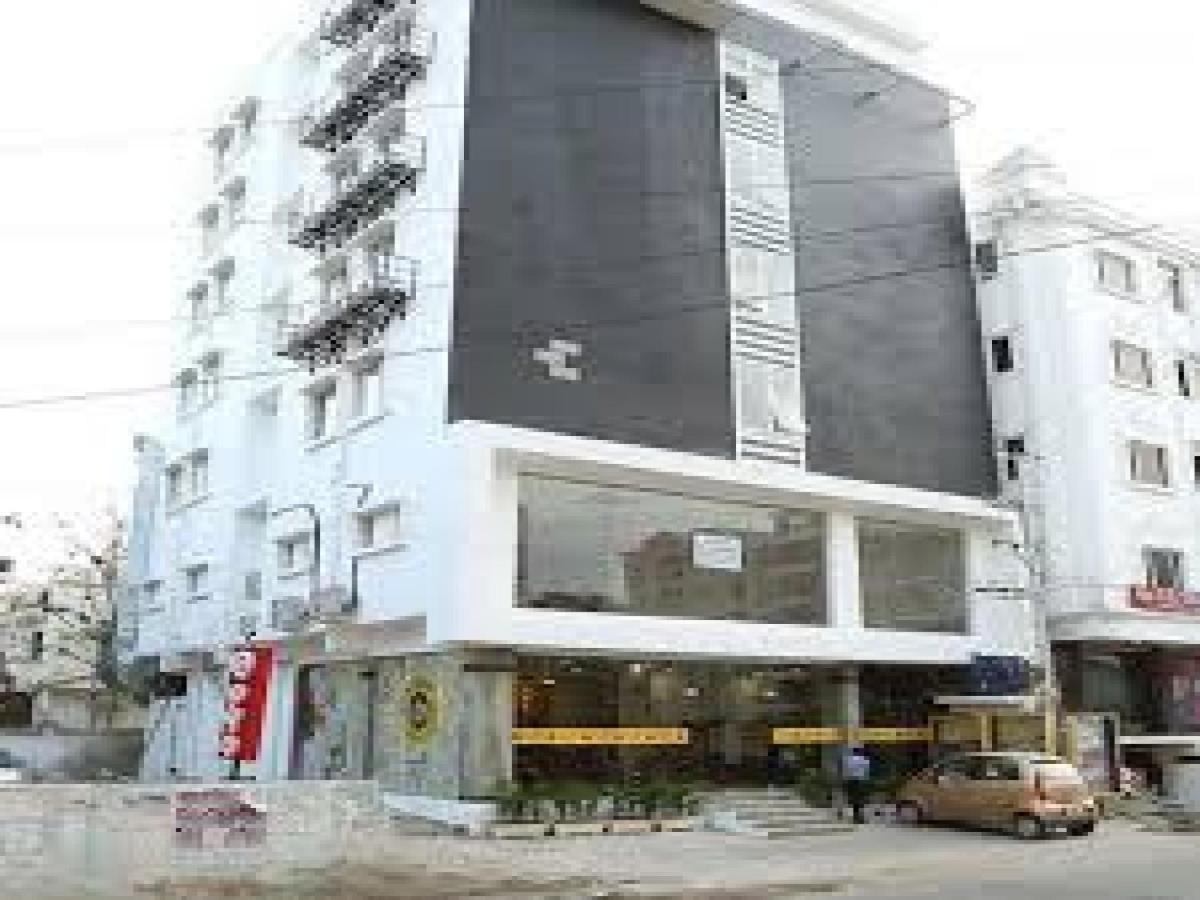 La Riviera Suites Madhapur Haiderabad Buitenkant foto